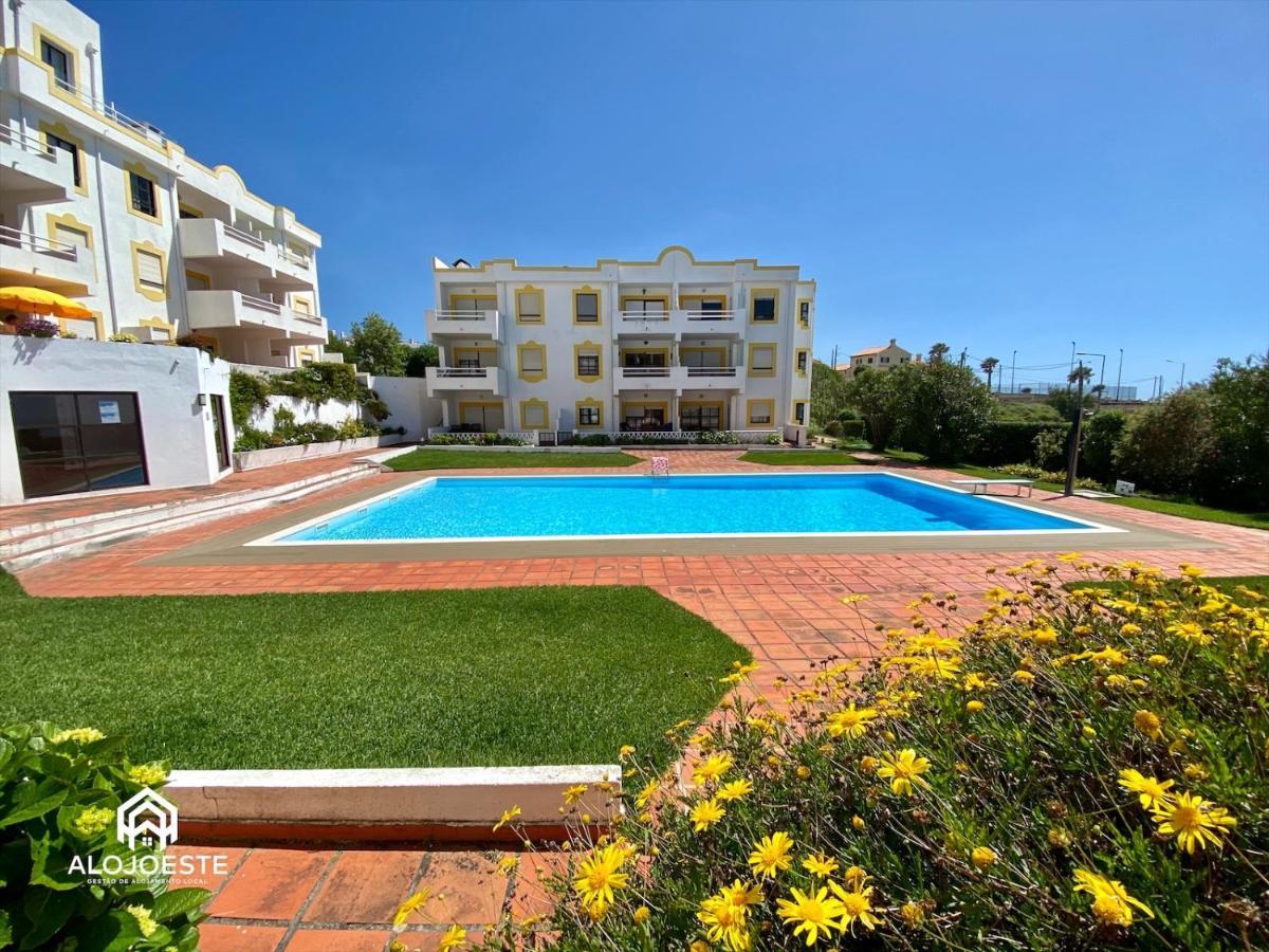 Agua A Vista - Apto Com 2 Quartos E Piscina Ericeira Luaran gambar